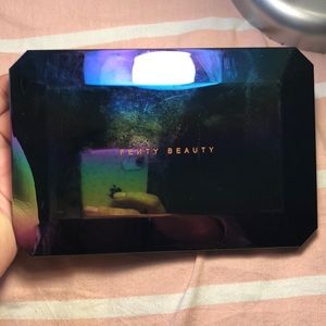 Fenty beauty galaxy eyeshadow palette